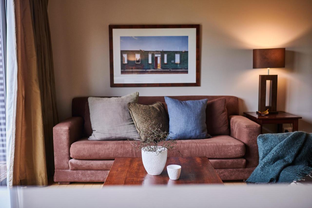Parehua Resort Martinborough Exterior foto A living room