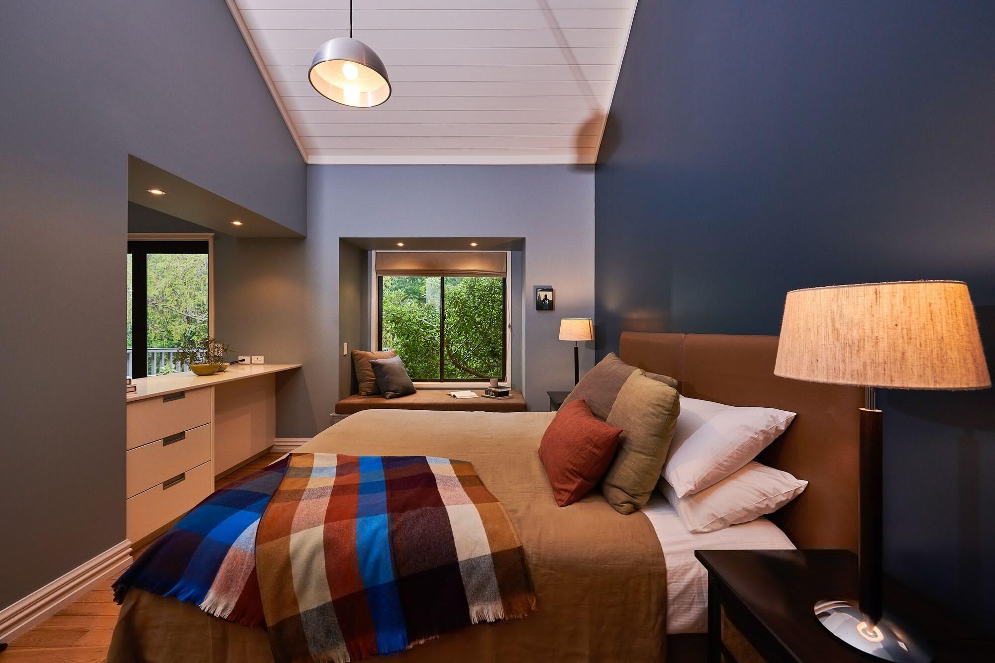 Parehua Resort Martinborough Exterior foto A bedroom at the hotel